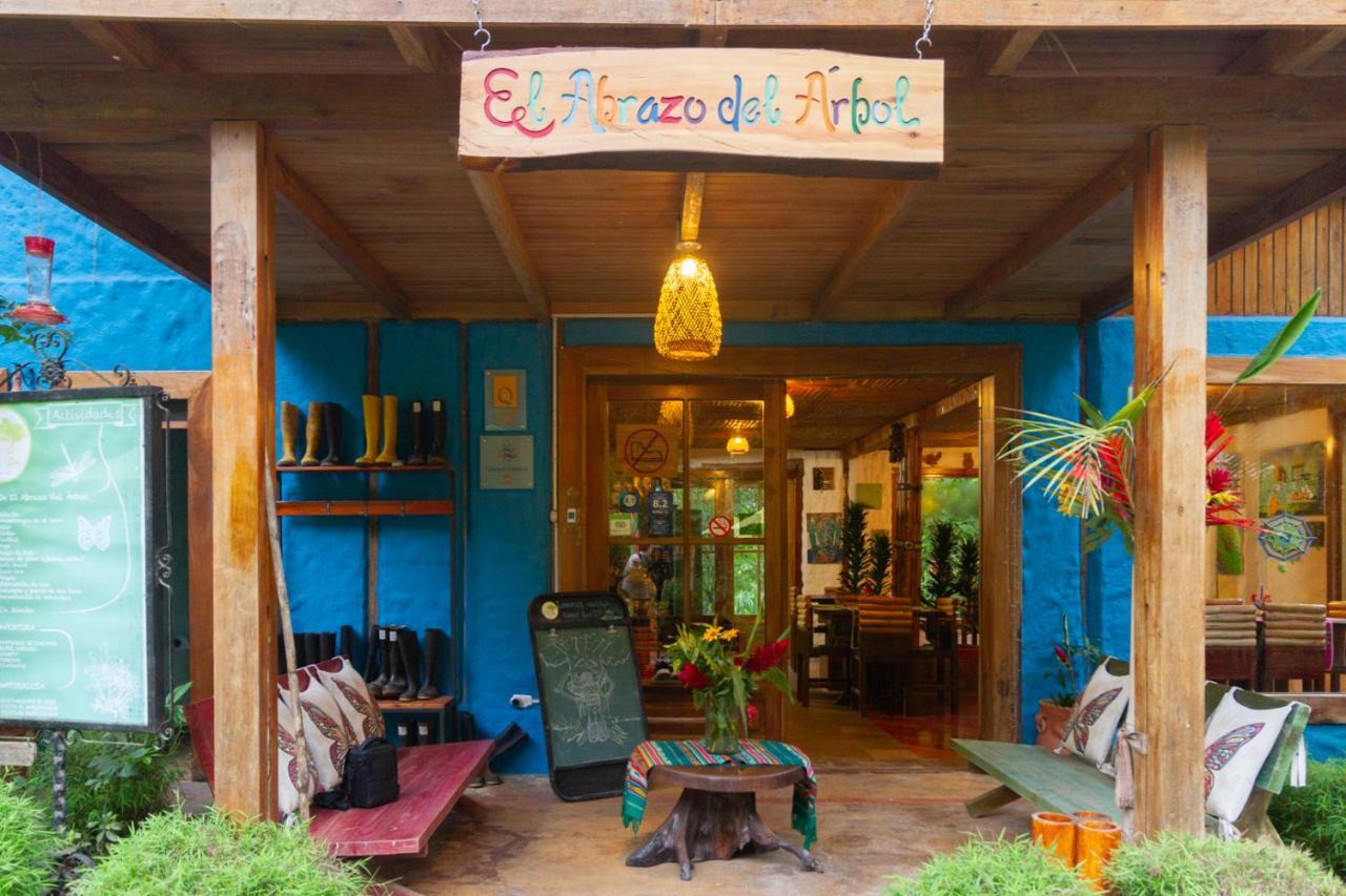 Hotel El Abrazo Del Arbol Mindo Ngoại thất bức ảnh